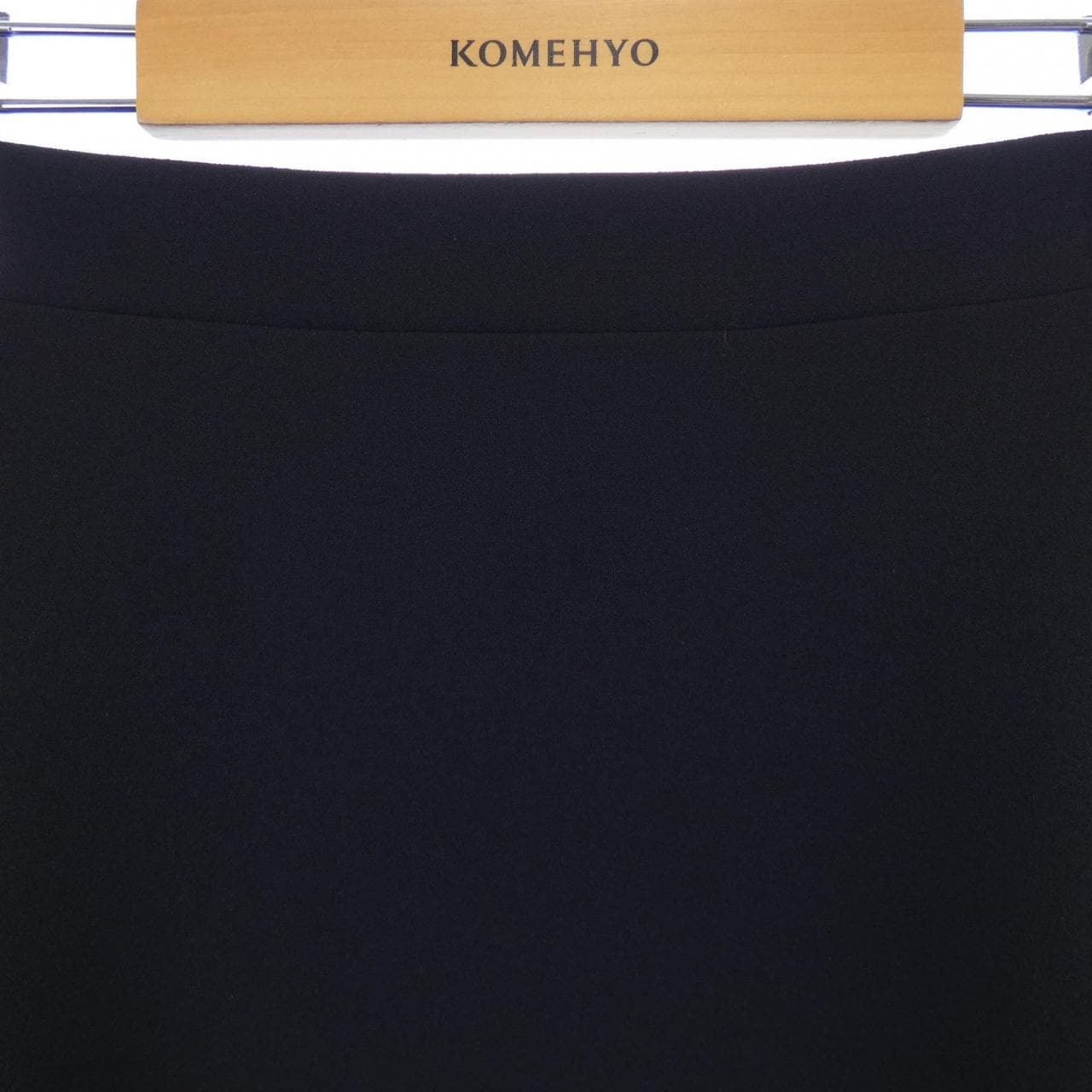 エムプルミエブラック M-Premier BLACK スカート