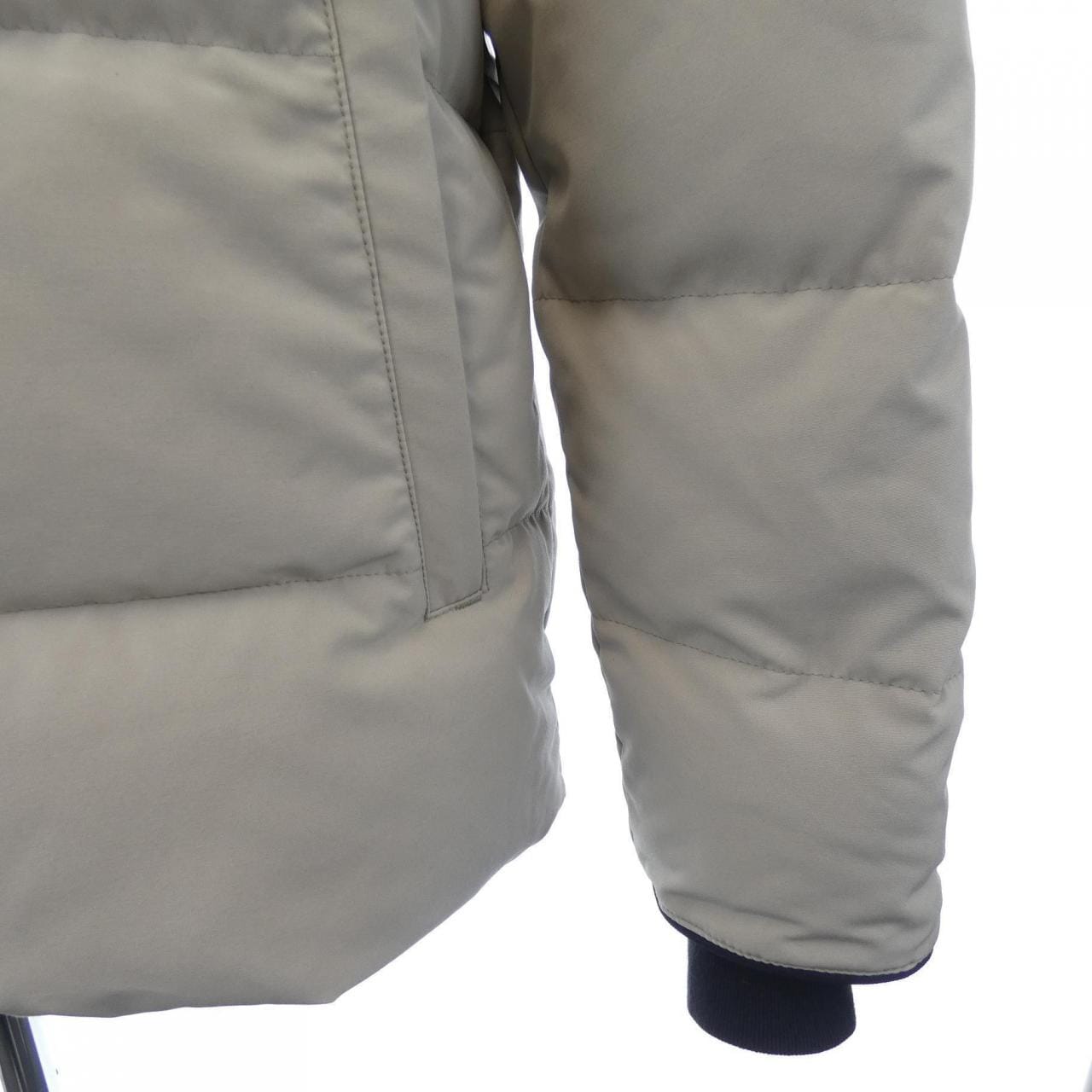 カナダグース CANADA GOOSE BLACK LABEL 2048MB WYNDHAM ウィンダム ダウンジャケット