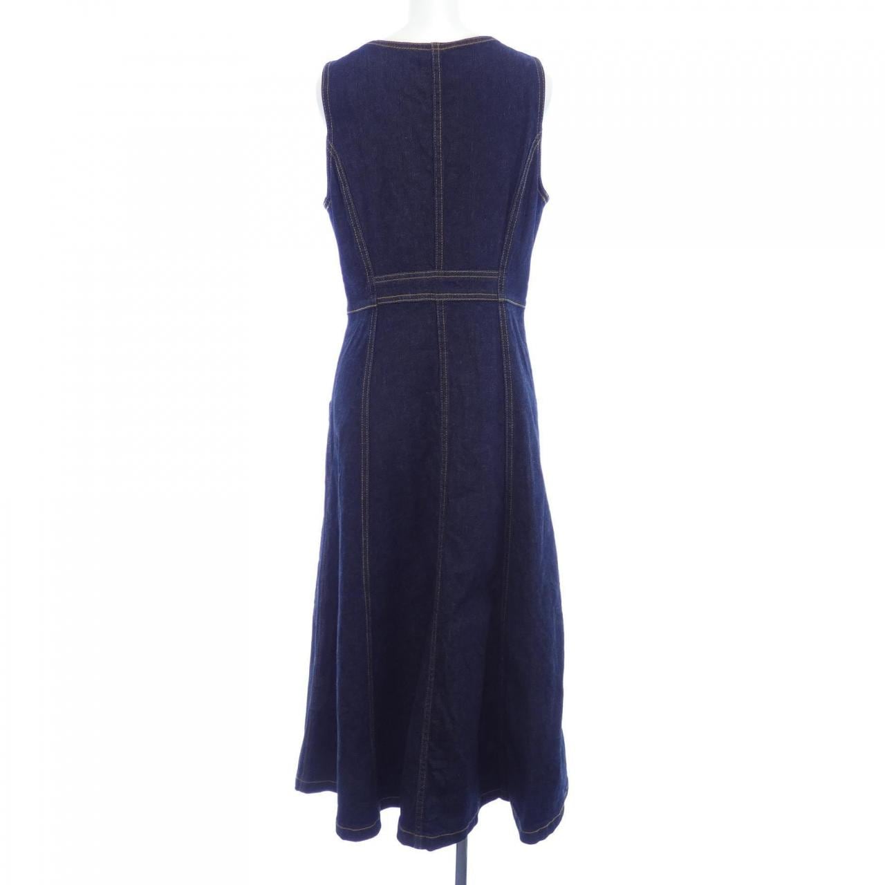 蓝标手镯BLUE LABEL CRESTBRIDGE连衣裙