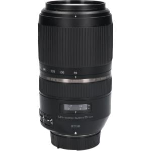 ニコン７０－３００／４－５．６Ｄｉ　ＶＣ　ＵＳＤ（Ａ０３０）