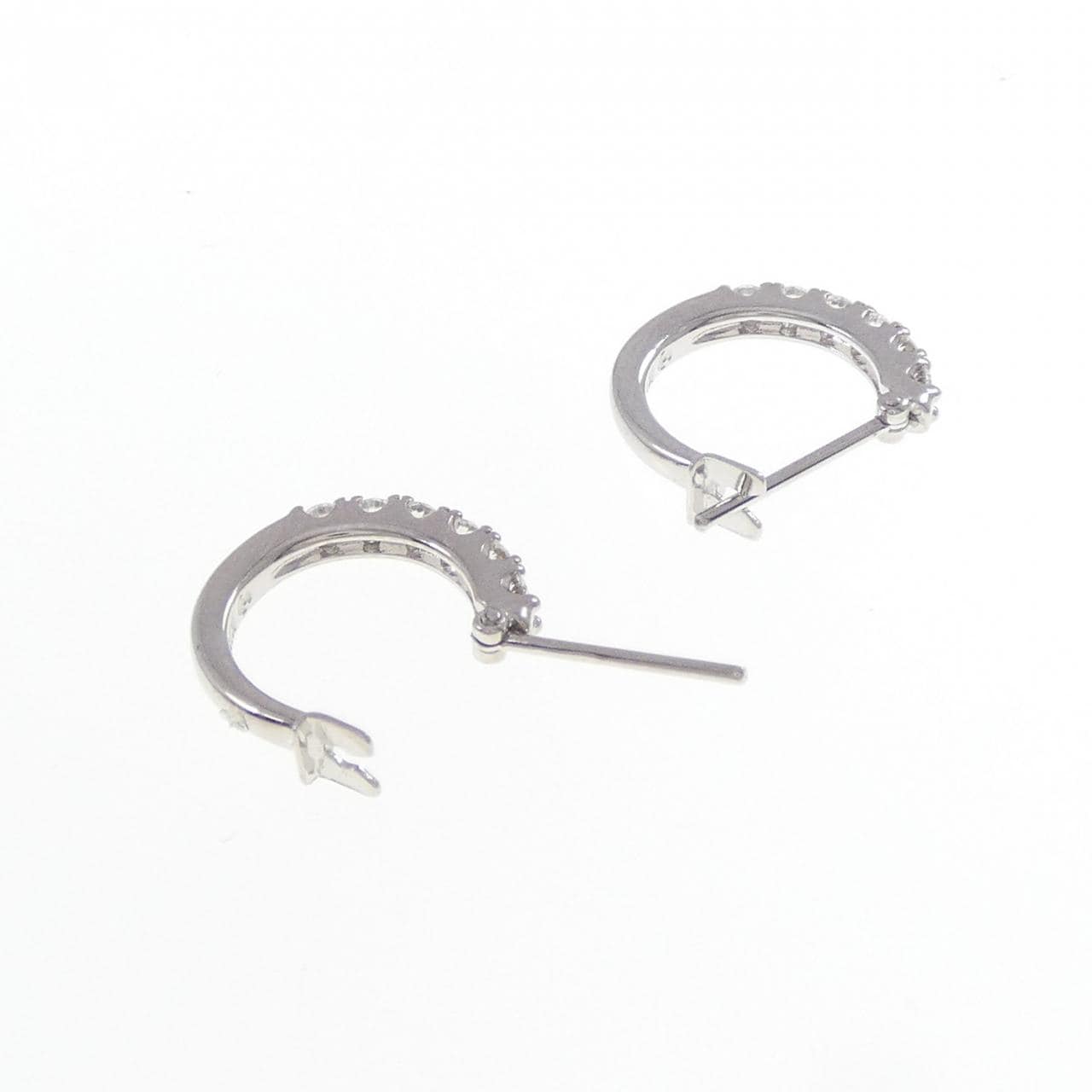 Tasaki Diamond Earrings 0.22CT