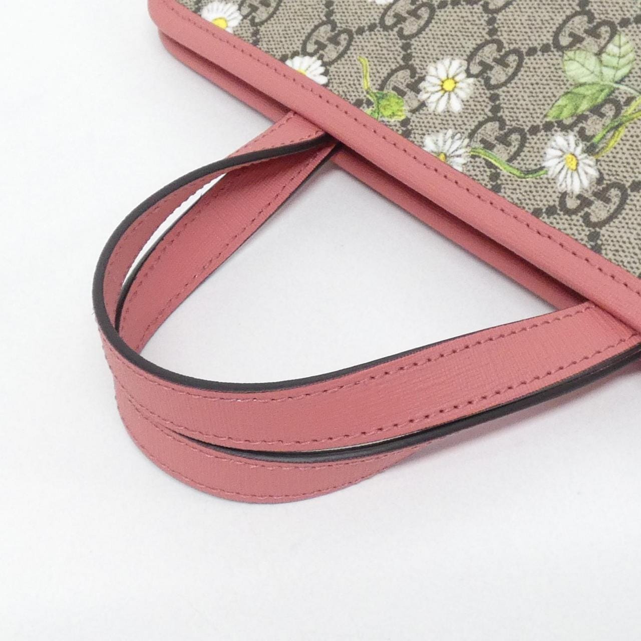 グッチ CHILDRENS 605614 H0CAN バッグ