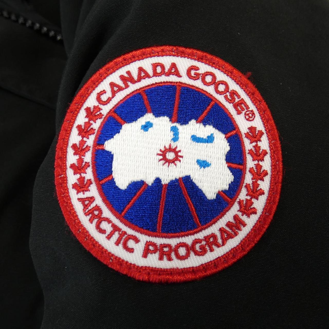 Canada goose CANADA GOOSE down coat