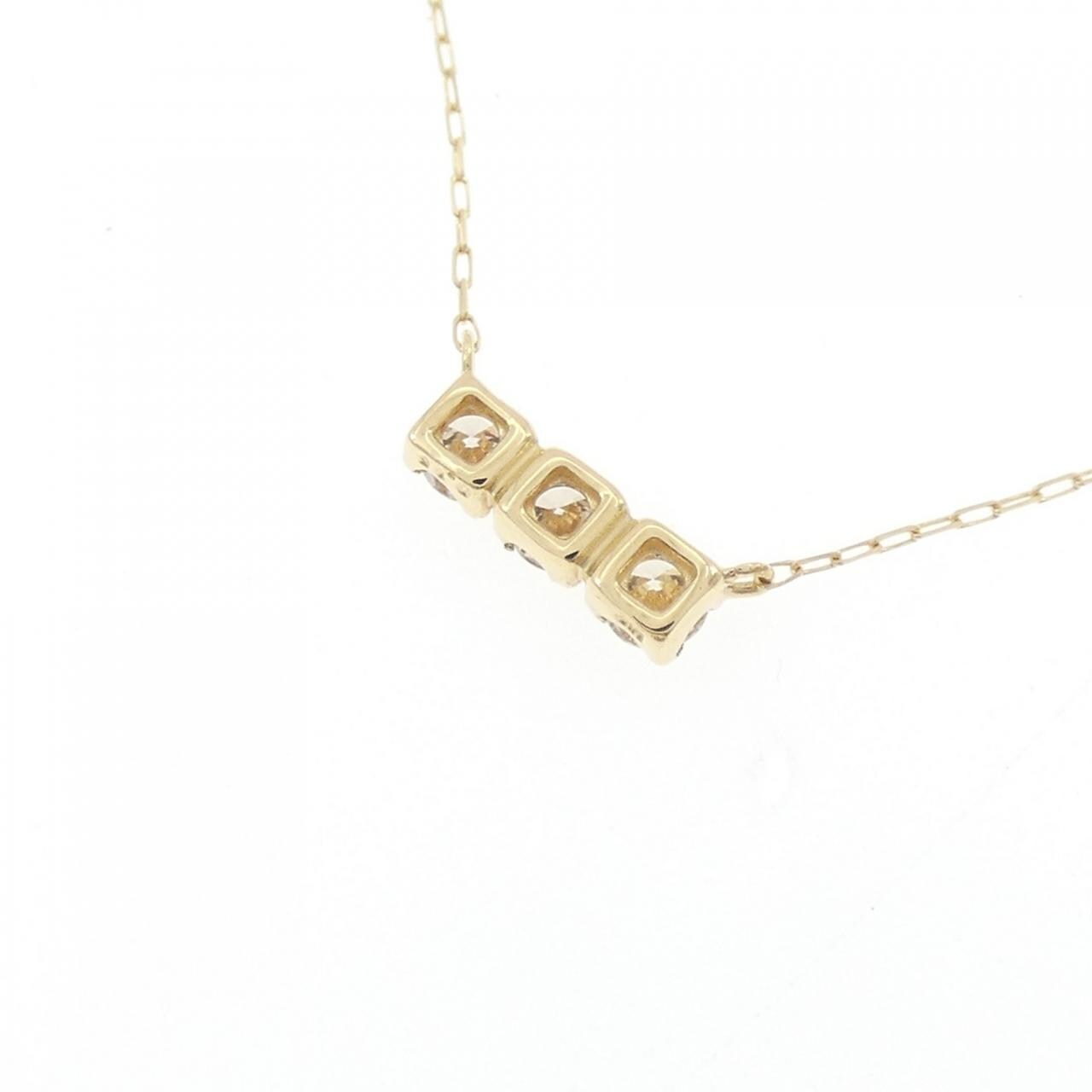 【新品】K18YG スリーストーン ダイヤモンド ネックレス 0.15CT