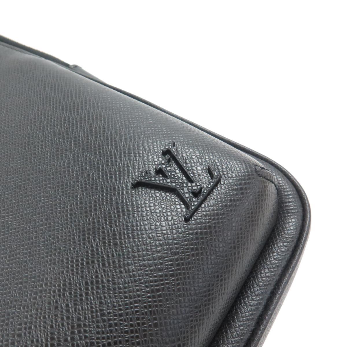 【未使用品】ルイヴィトン　タイガ　アヴェニュースリングバッグ　Ｍ３０８６３