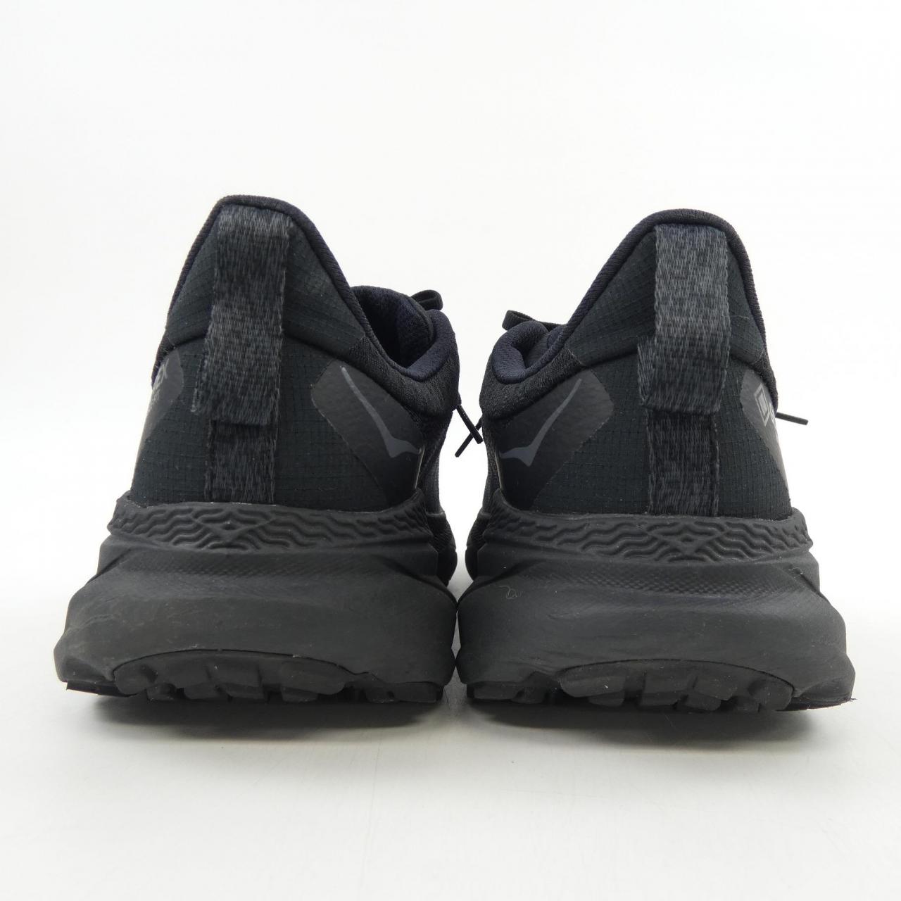 ホカオネオネ HOKA ONE ONE CHALLENGER ATR 7 GTX スニーカー