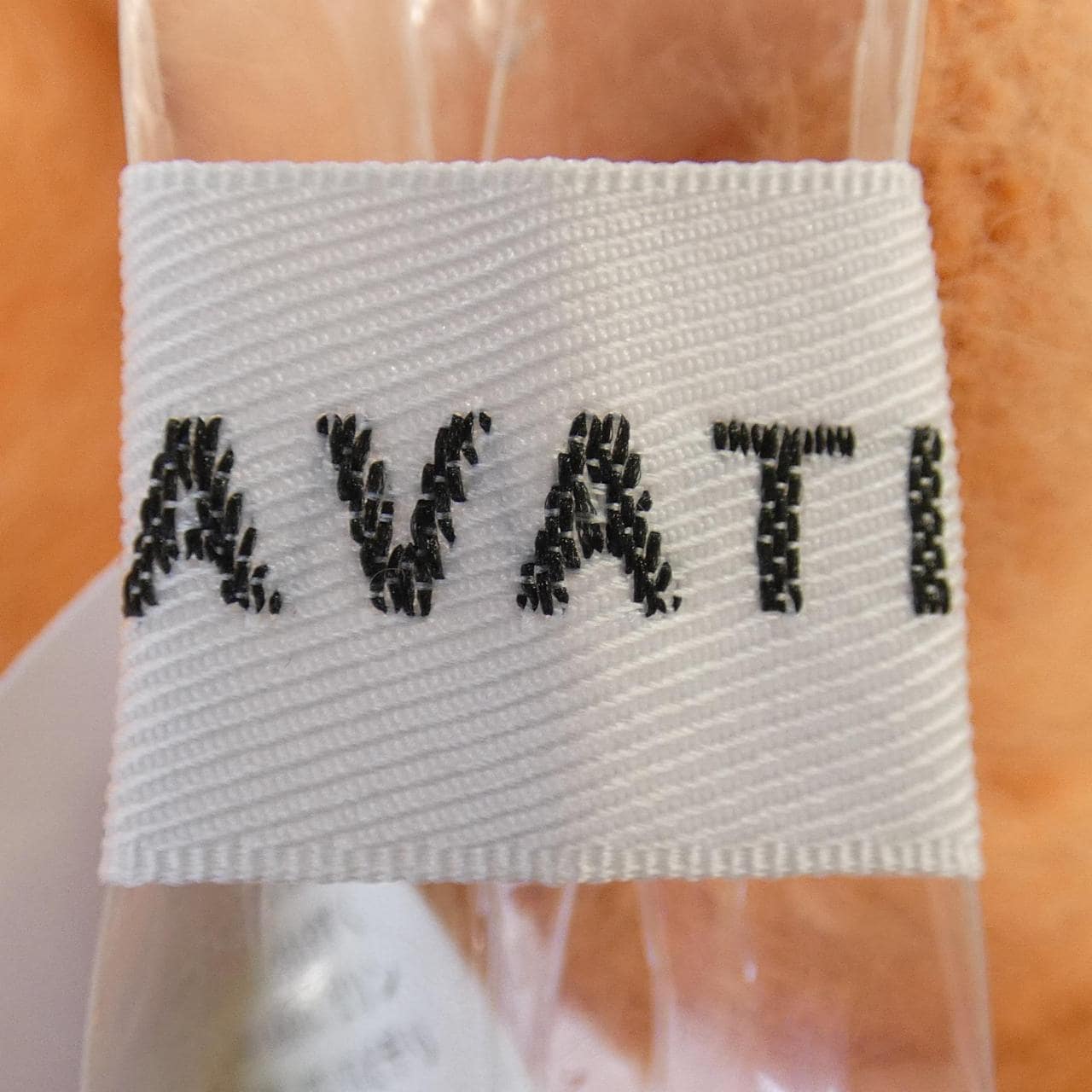 AVATI knit