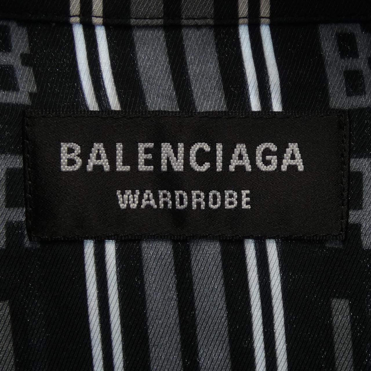 バレンシアガ BALENCIAGA WARDROBE 647354 TKL32 S／Sシャツ
