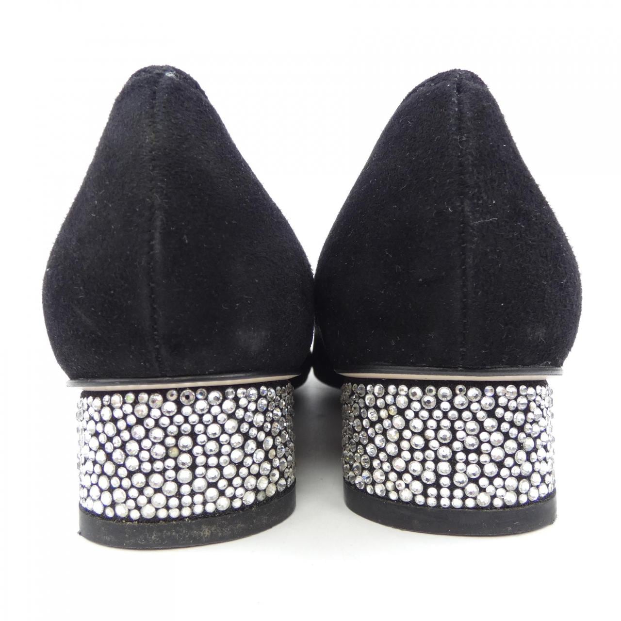 STUART WEITZMAN パンプス