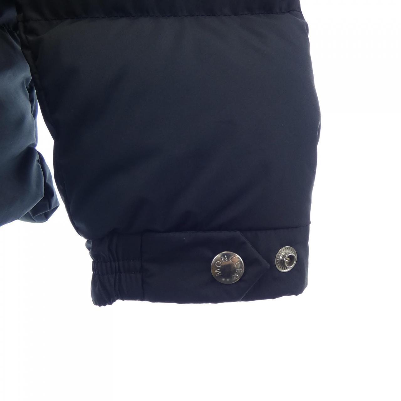 モンクレール MONCLER ダウンジャケット