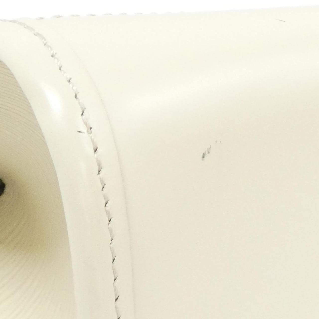 ルイヴィトン エピ マドレーヌ PM M5933J ショルダーバッグ