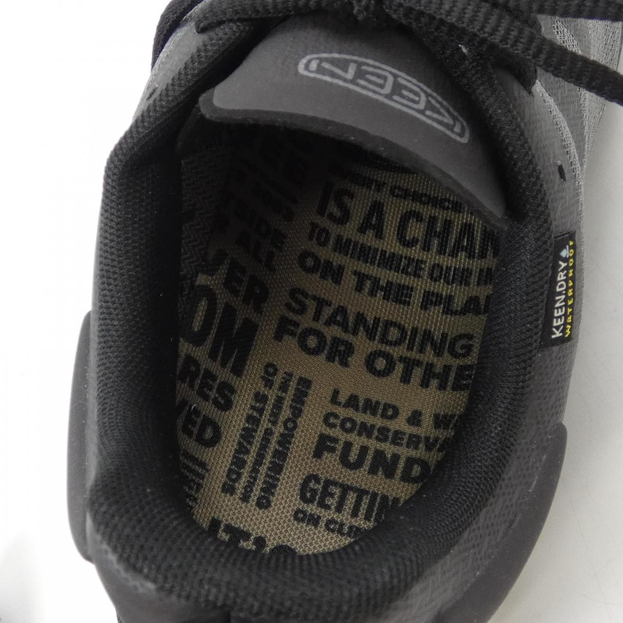 キーン KEEN 1028026 スニーカー