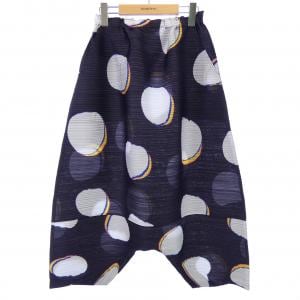 プリーツプリーズ PLEATS PLEASE 2024ビーンドット PP41JF674 7578125 パンツ