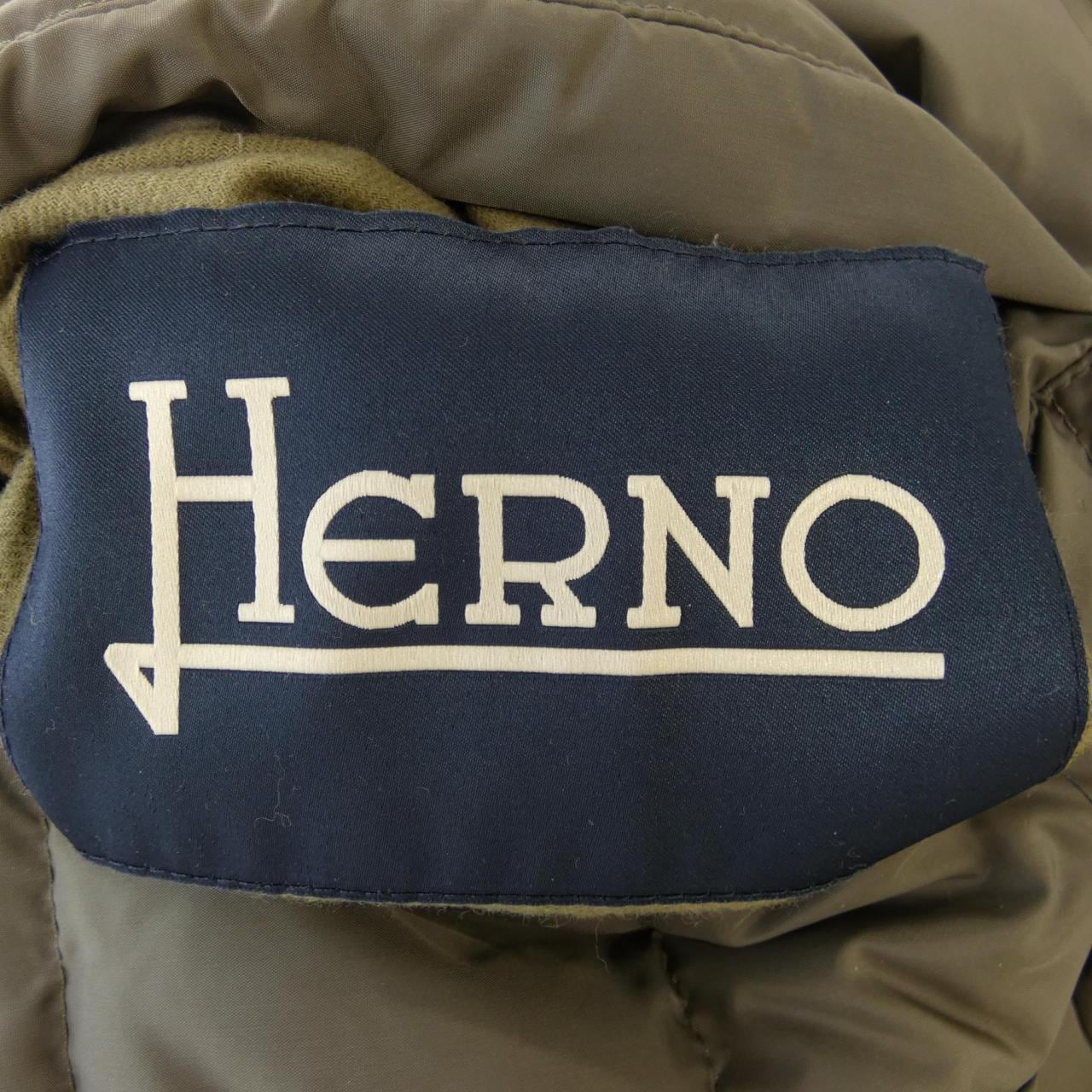 ヘルノ Herno ダウンベスト