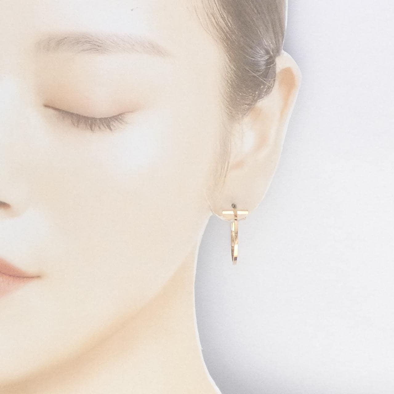 TIFFANY T 形線圈中型耳環