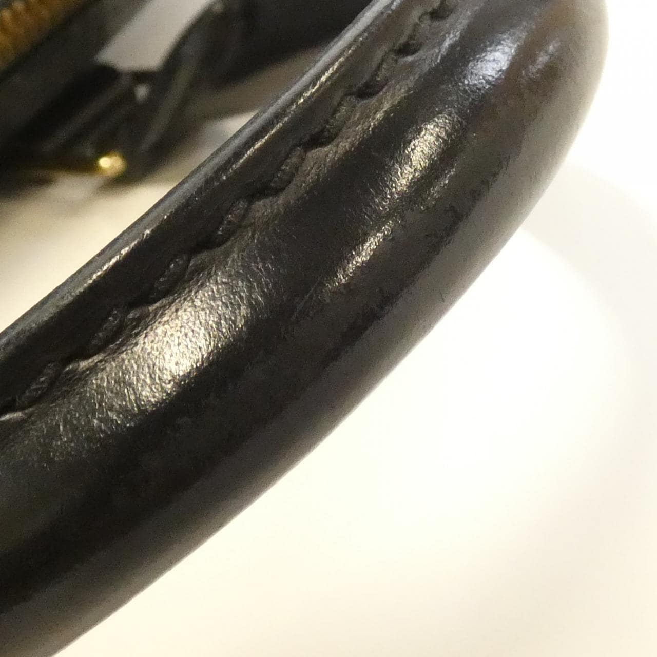 ルイヴィトン エピ アルマ PM M52142 バッグ