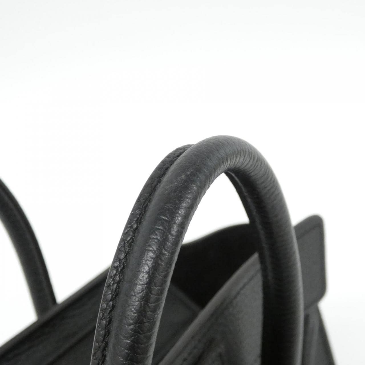 セリーヌ ラゲージ ナノ ショッパー 189243DRU バッグ