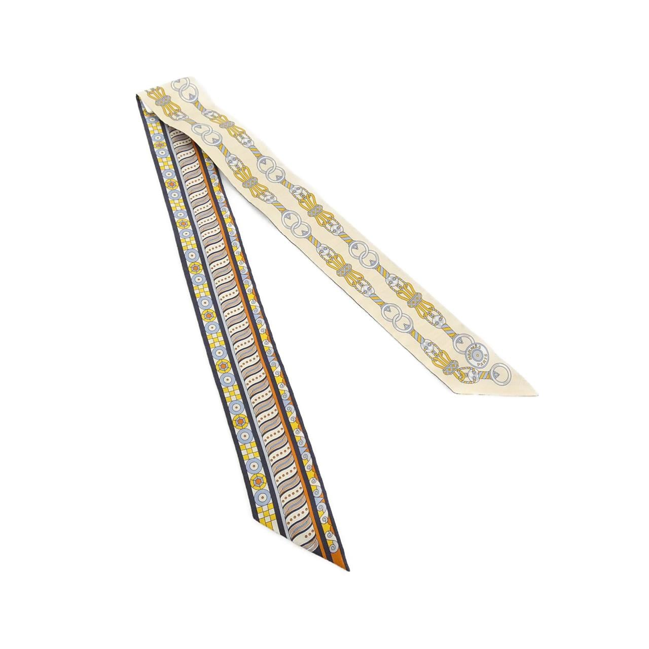 【未使用品】エルメス HARNAIS EN ROSACE ツイリー 063853S スカーフ
