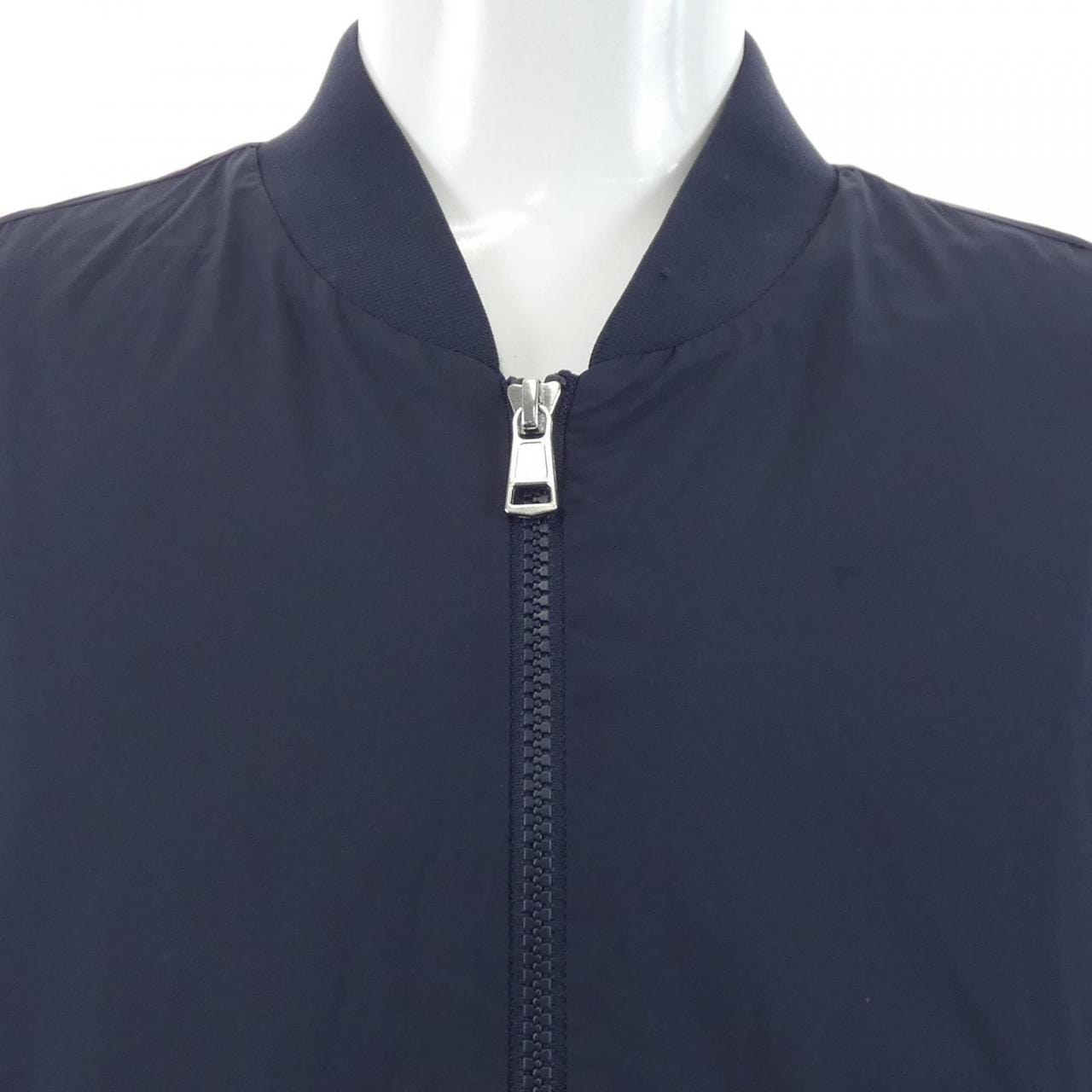 モンクレール MONCLER BHARANI ブルゾン