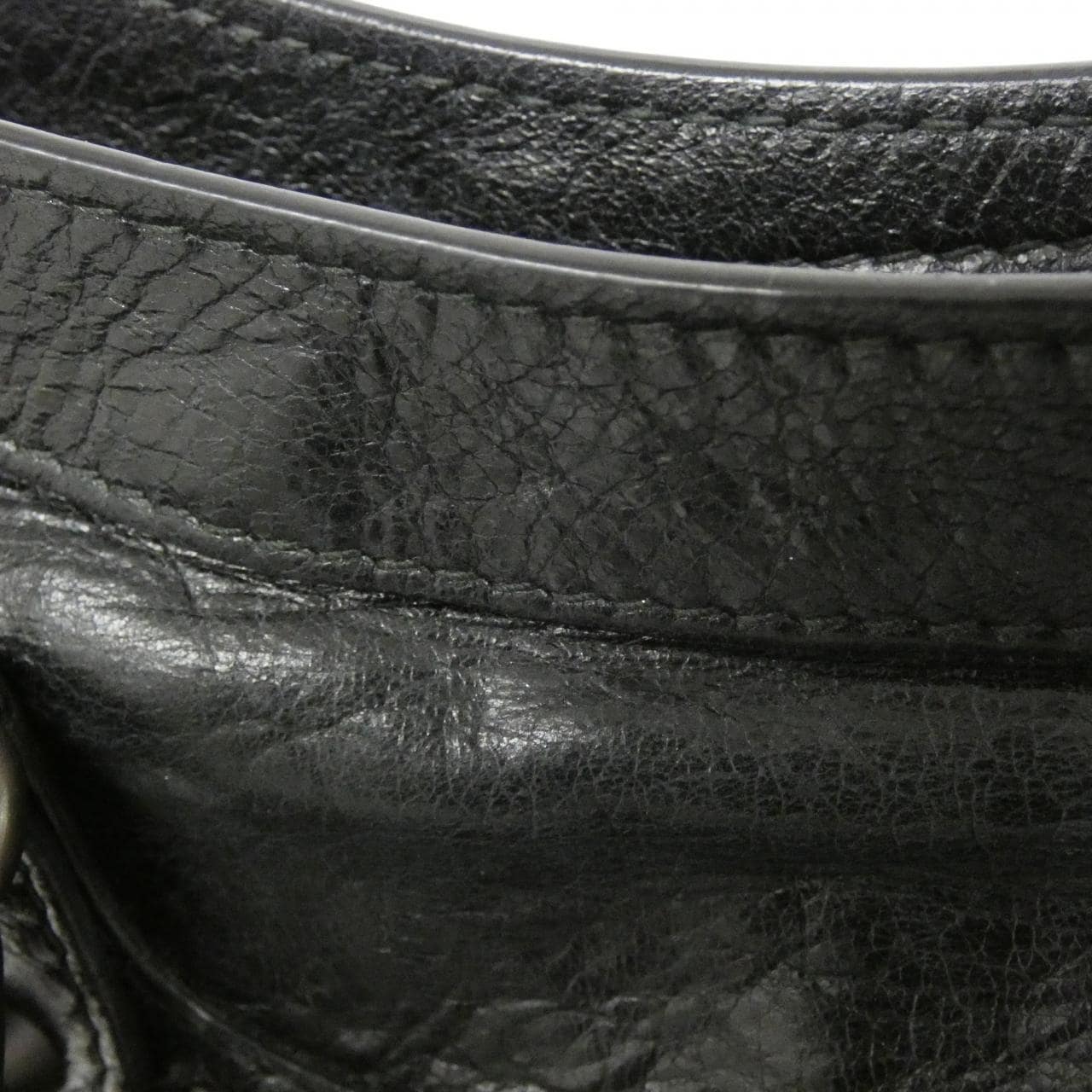 バレンシアガ CLASSIC CITY LOGO STRAP 505550 DB5JT バッグ