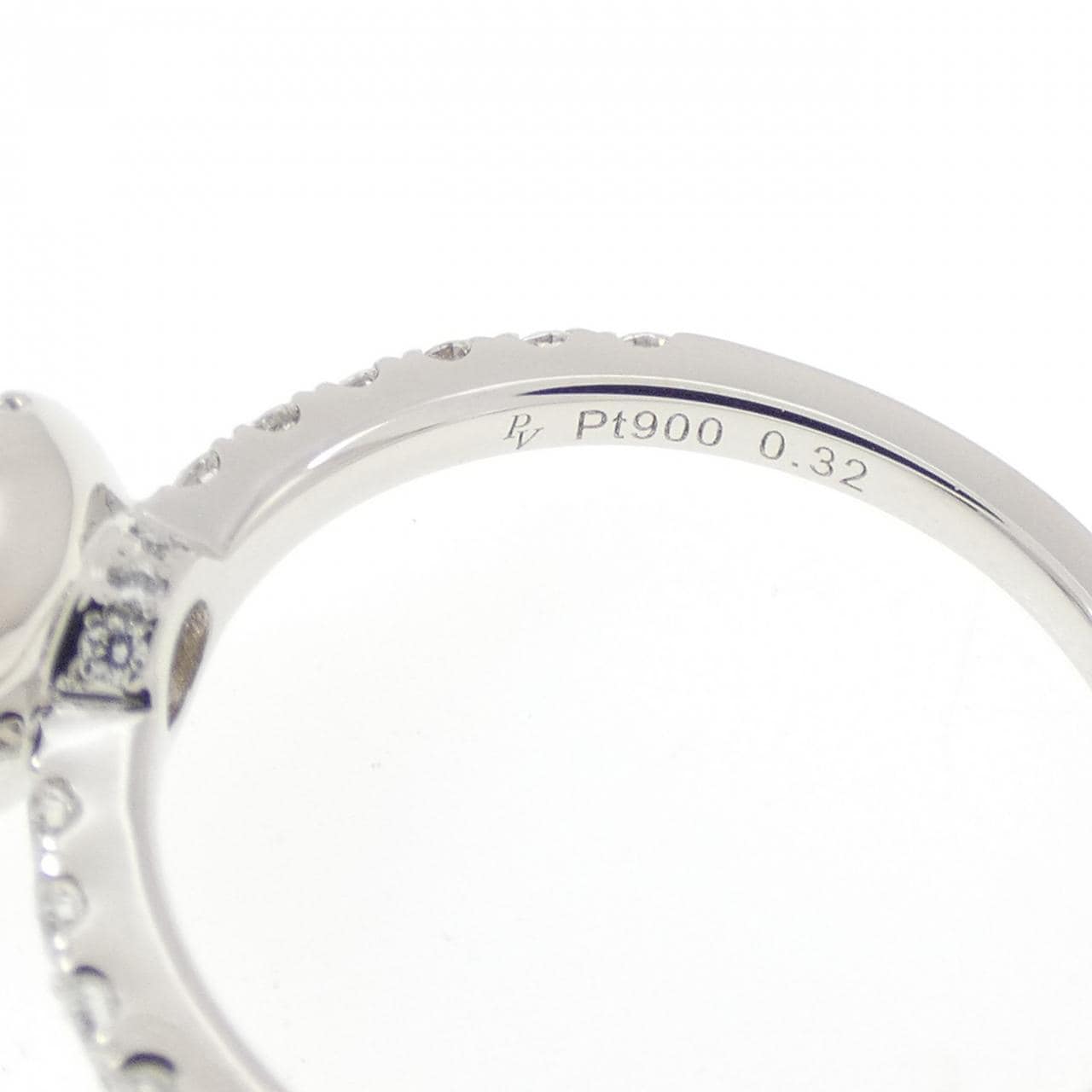 ポンテヴェキオ ブーケ リング 0.305CT