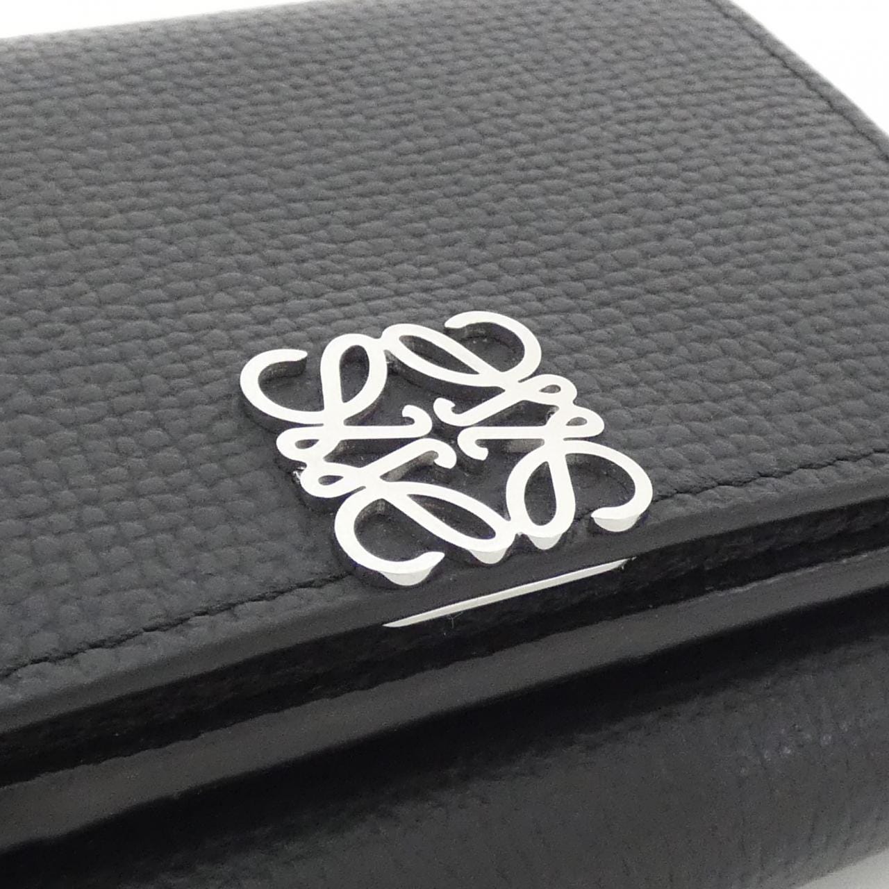 ロエベ アナグラム トライフォールド ウォレット C821TR2X16 財布