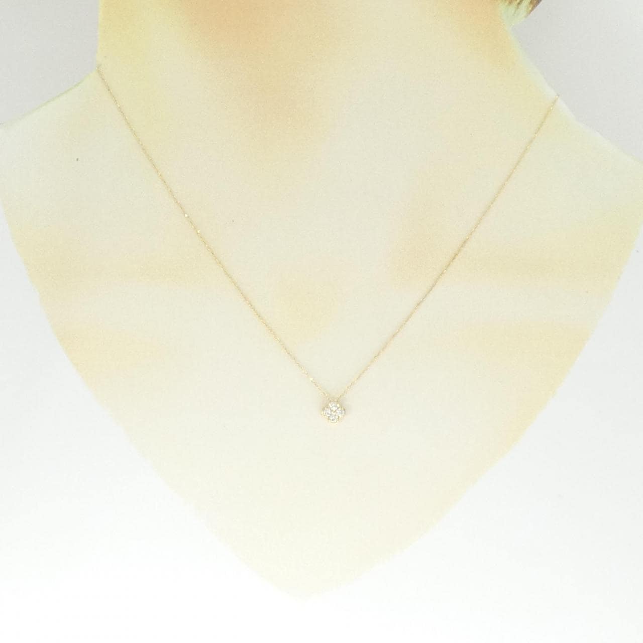 K18YG flower Diamond necklace 0.12CT