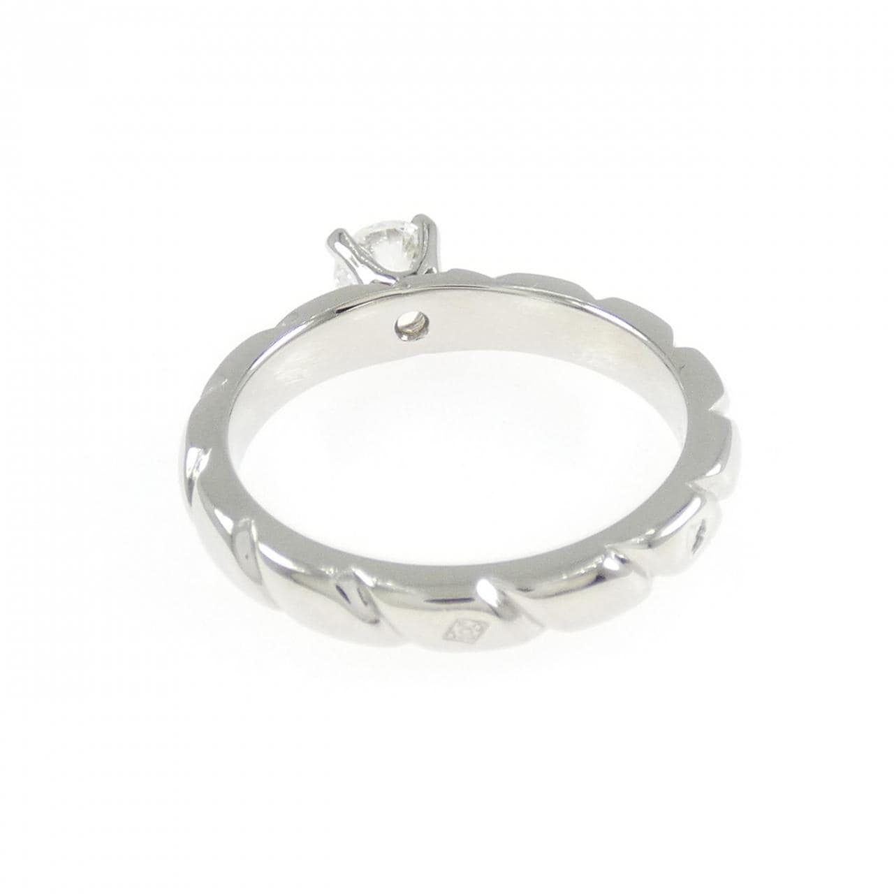 ショーメ トルサード リング