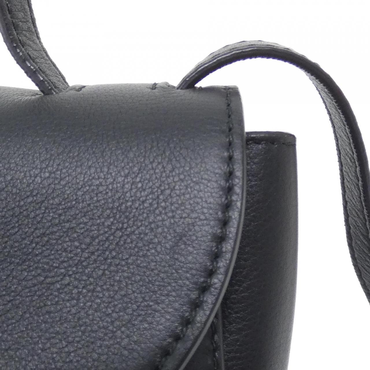 サルヴァトーレフェラガモ 21 G851 ショルダーバッグ