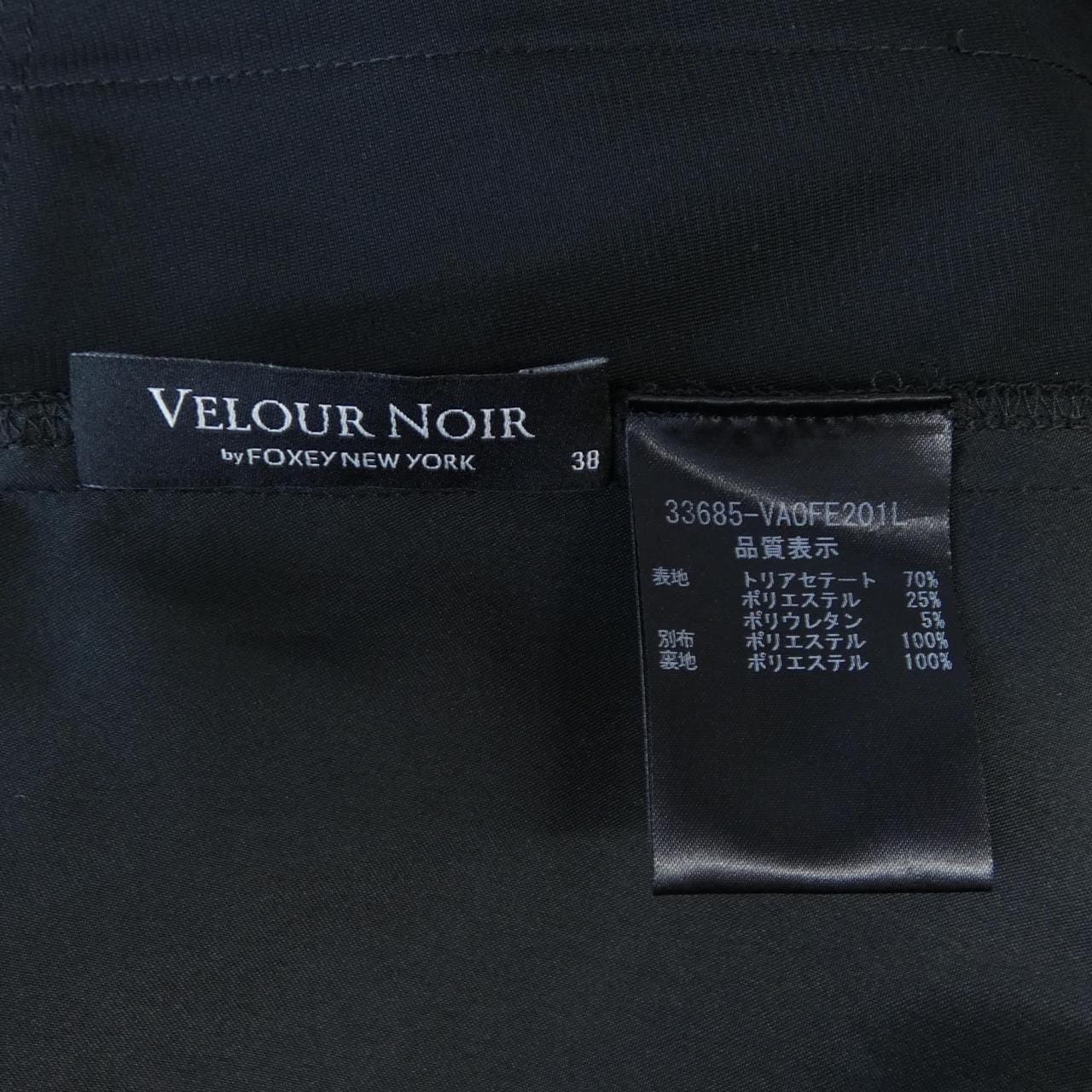 ベロアノワールbyフォクシー VELOUR NOIR by FOXEY　N.Y 33685-VA0FE201L ワンピース