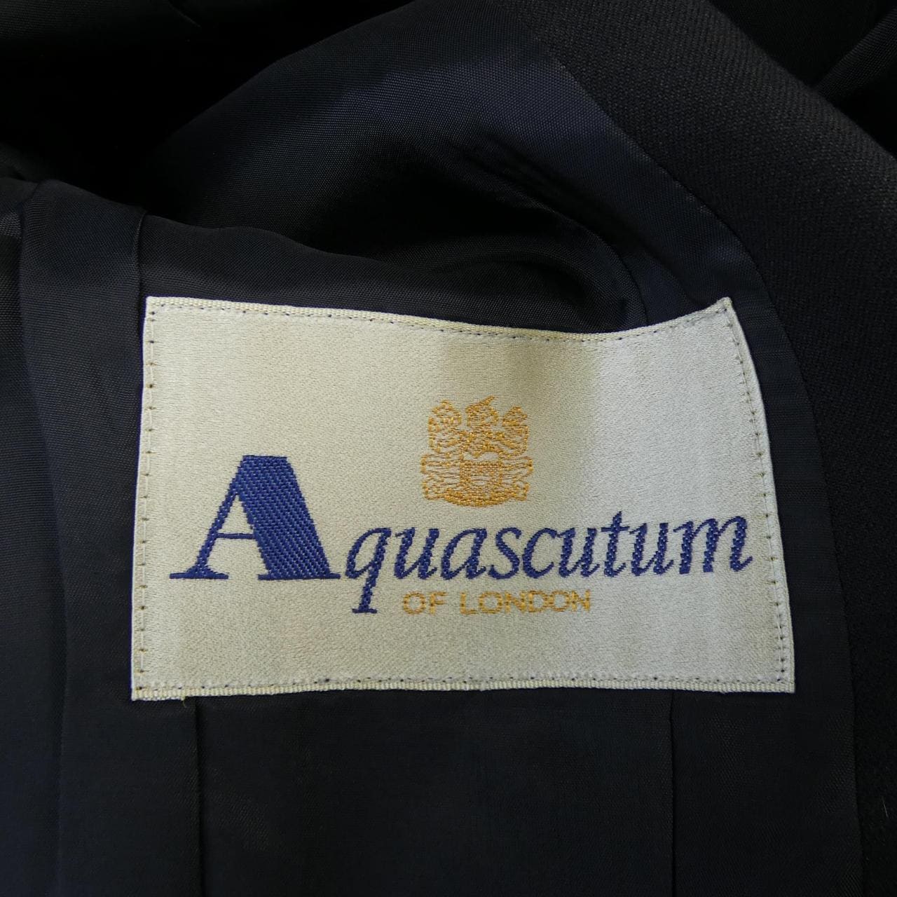 アクアスキュータム Aquascutum スーツ