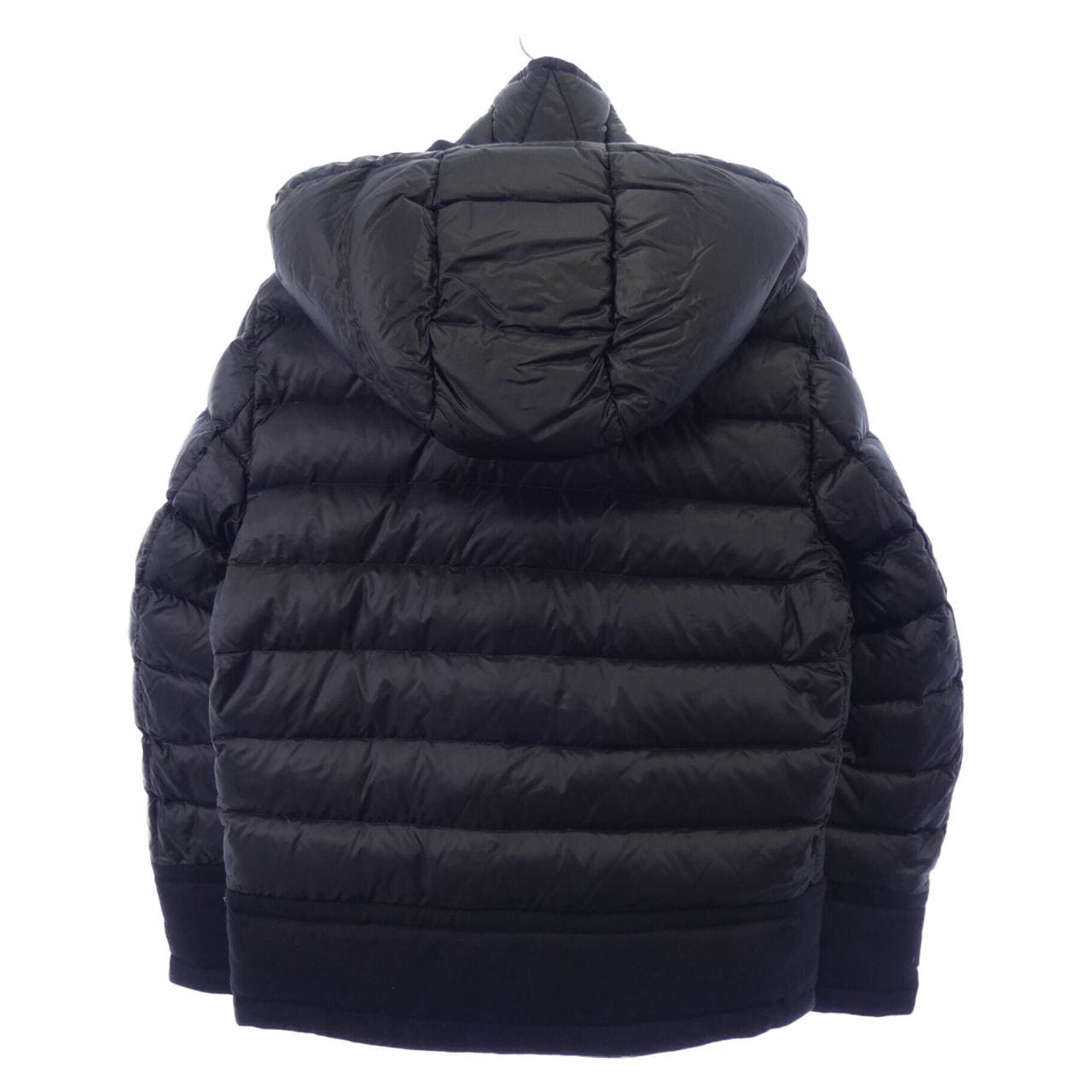 モンクレール MONCLER ダウンジャケット