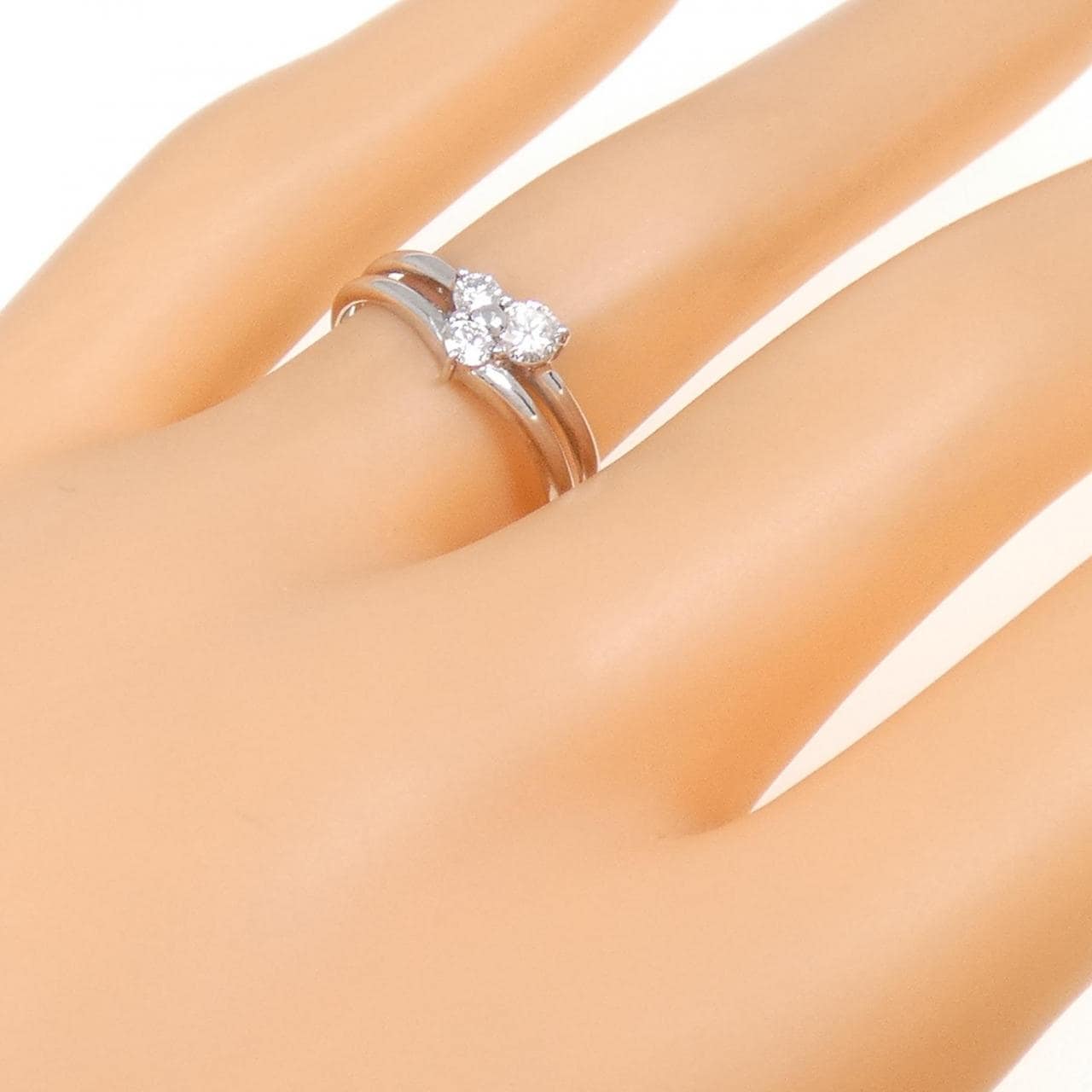 PT ダイヤモンド リング 0.27CT