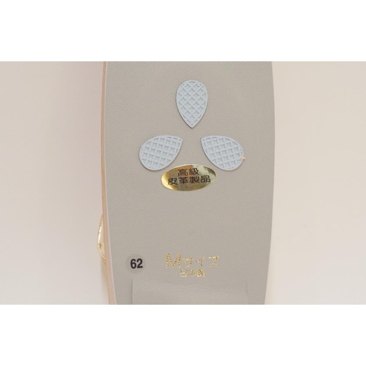[新品] 女式凉鞋 M 码