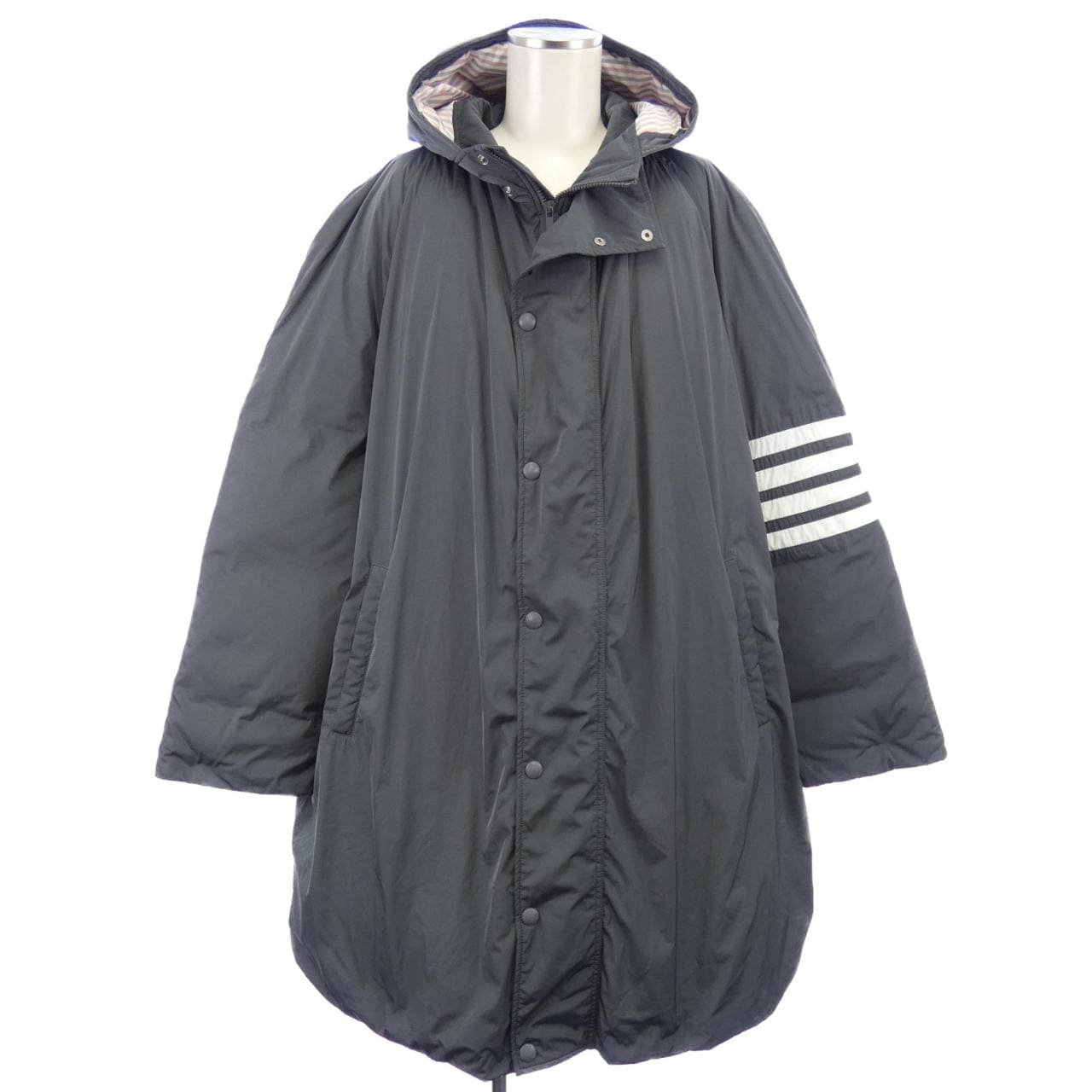 トムブラウン THOM BROWNE MOD064X-07259 ダウンコート