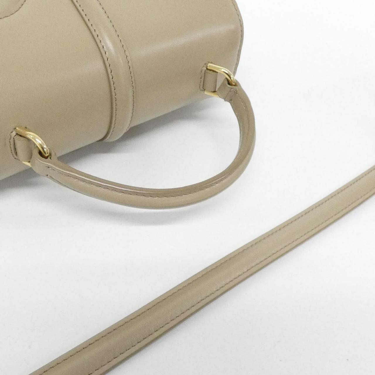 セリーヌ 16 ミニ 197983BEY バッグ