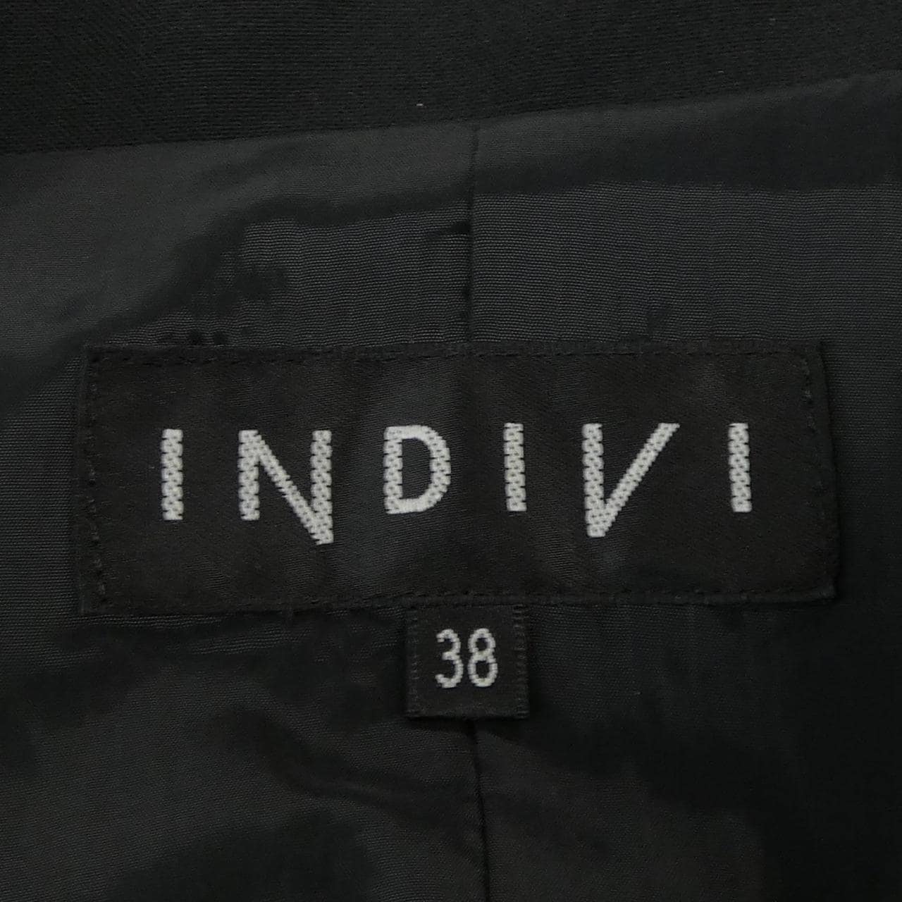 インディヴィ INDIVI スーツ