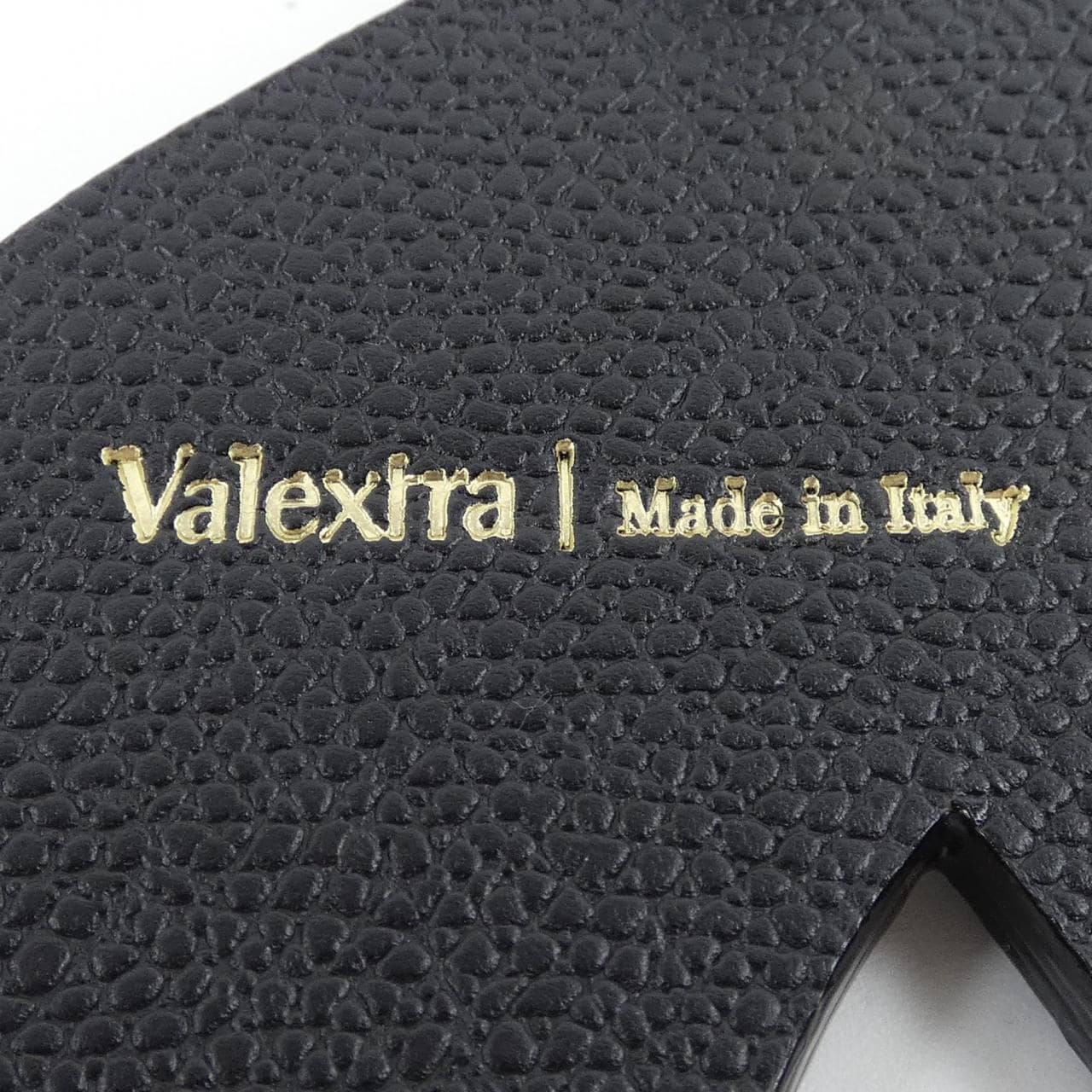 ヴァレクストラ VALEXTRA パンダチャーム SGNL01028L99OS99WW KEY HOLDER