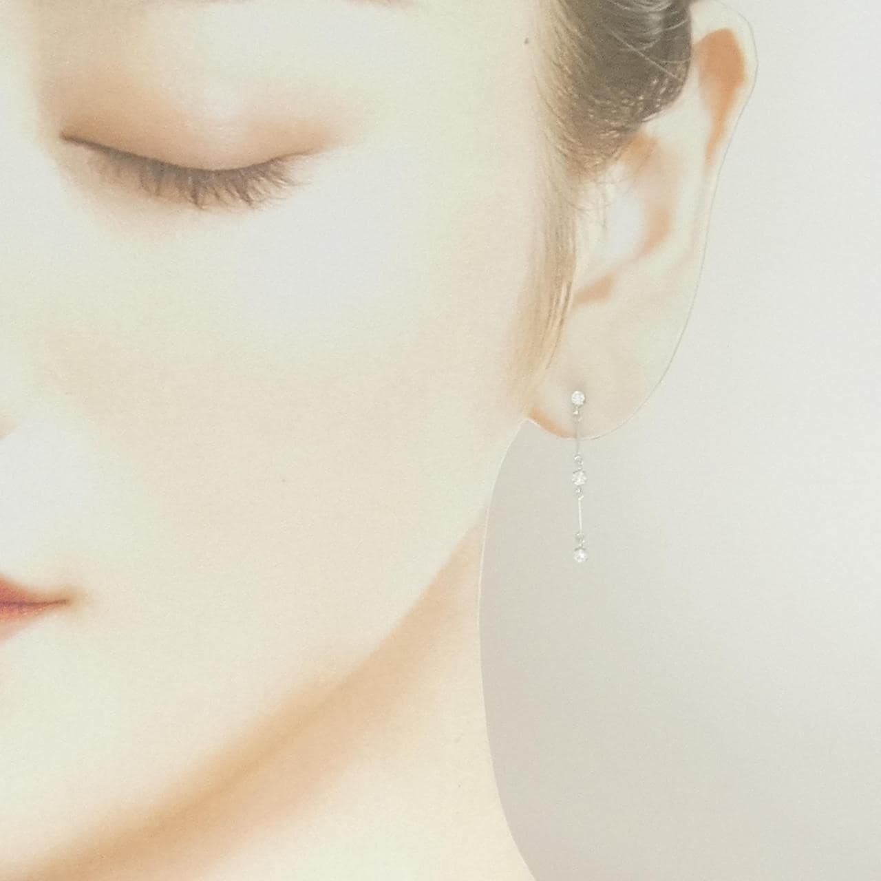 K14WG キュービック ピアス