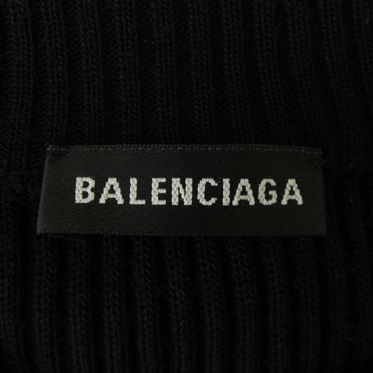 バレンシアガ BALENCIAGA 534463 T1504 ニット