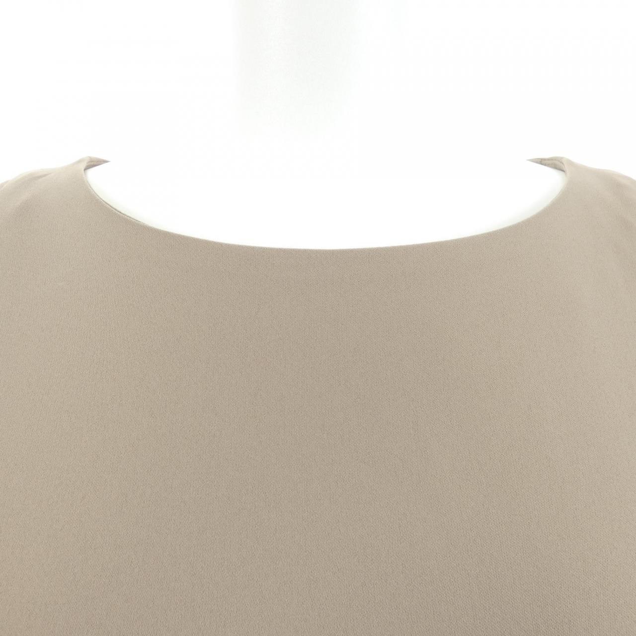 ジャスグリッティ JUSGLITTY トップス