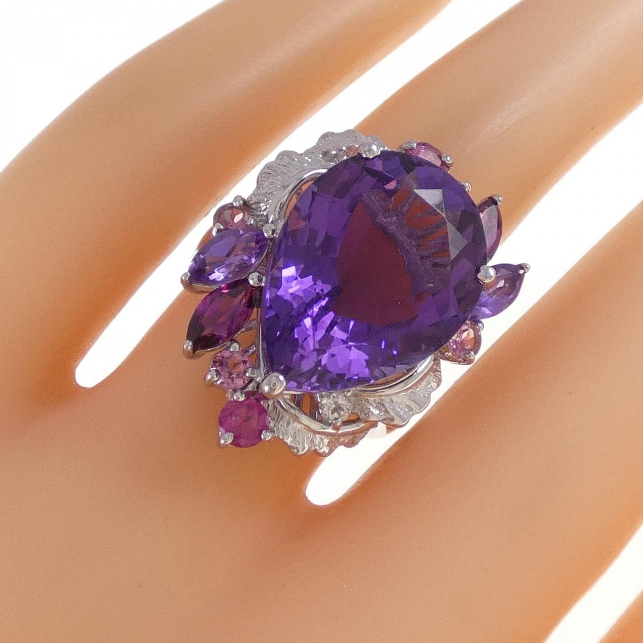 K18WG アメジスト リング 10.67CT