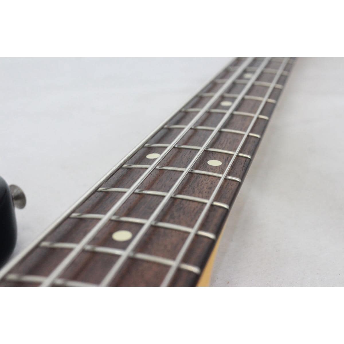 FENDER 62 JAZZ BASS