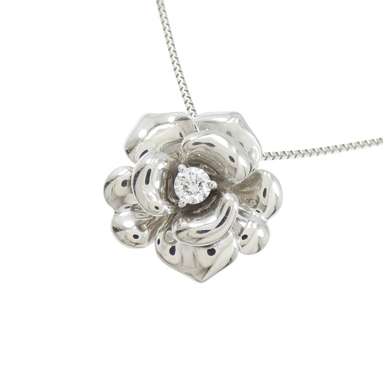 ジーエスティービー フラワー ダイヤモンド ネックレス 0.08CT