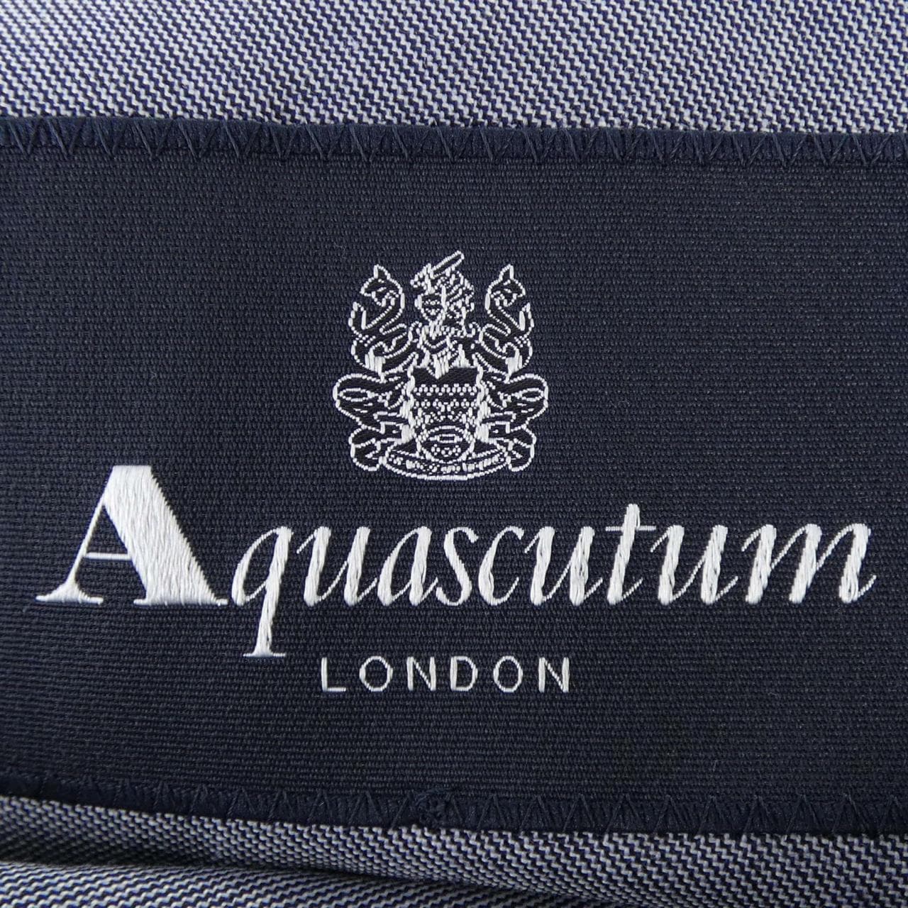 アクアスキュータム Aquascutum ジャケット