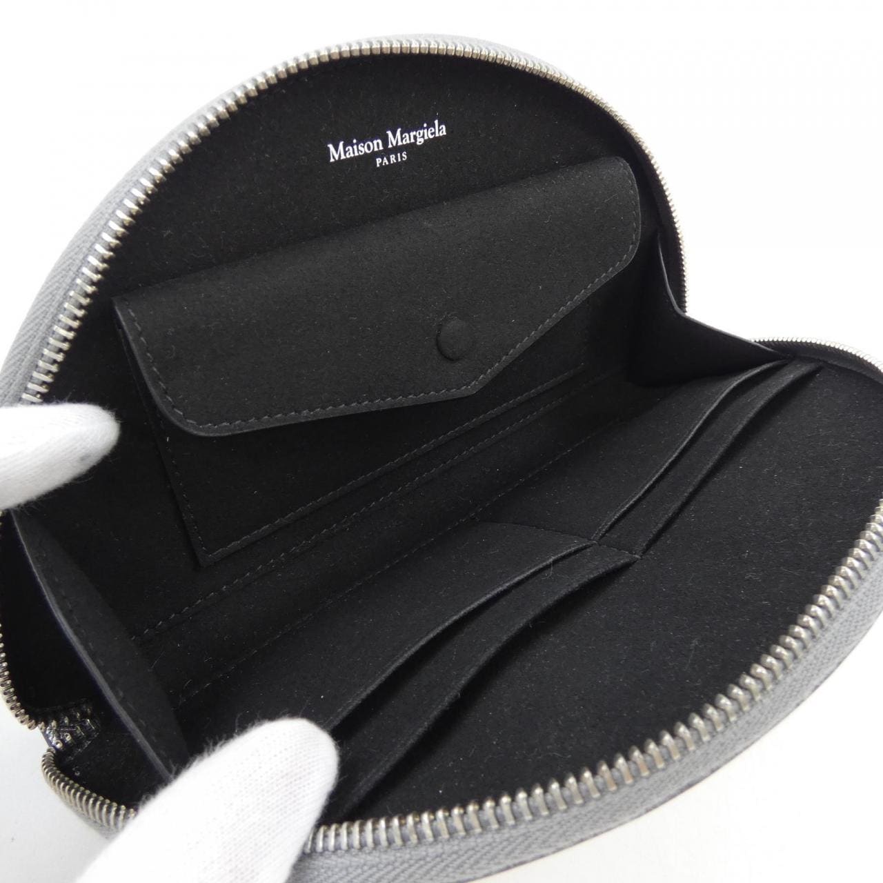 メゾンマルジェラ Maison Margiela SA2VL0018 POUCH
