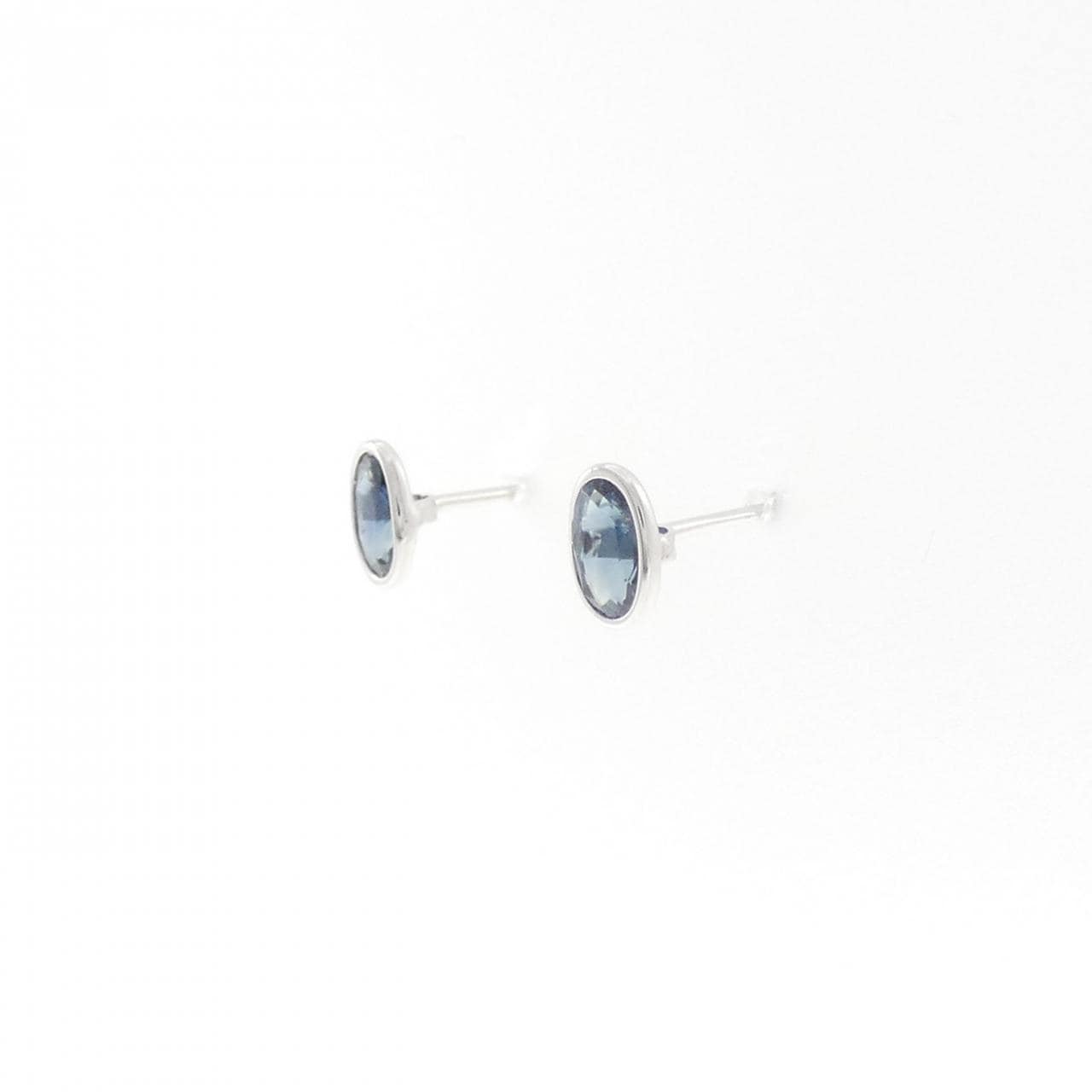 K14WG サファイヤ ピアス