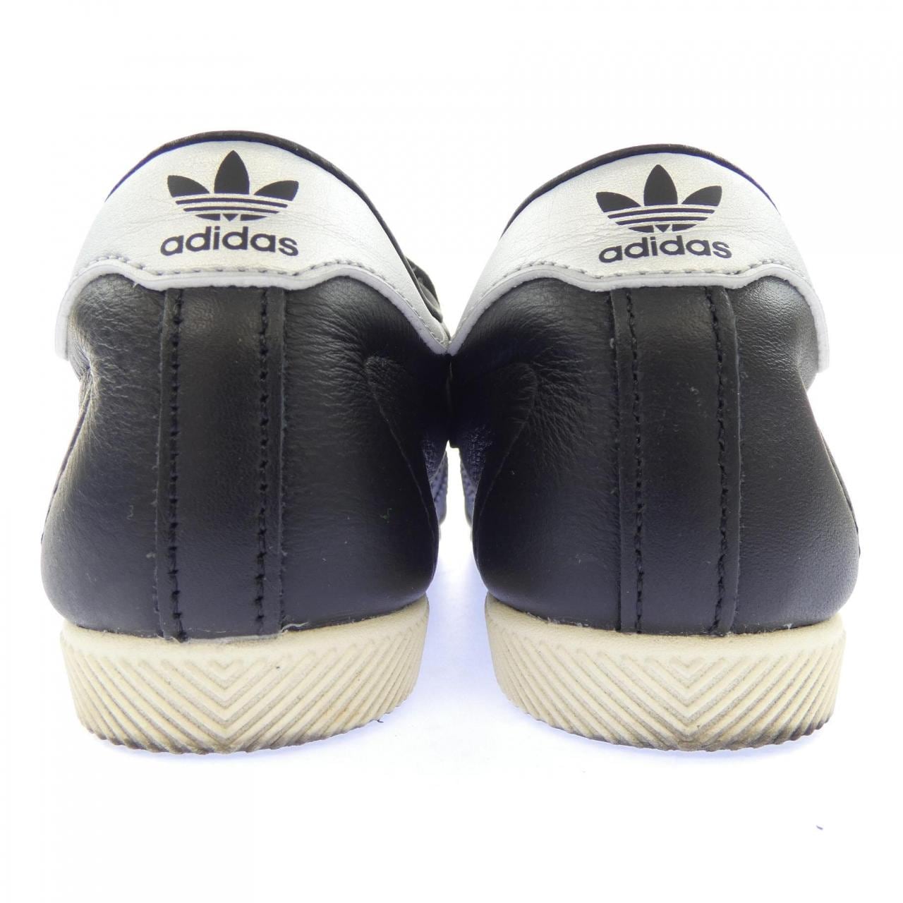 アディダス ADIDAS IH9227 スニーカー
