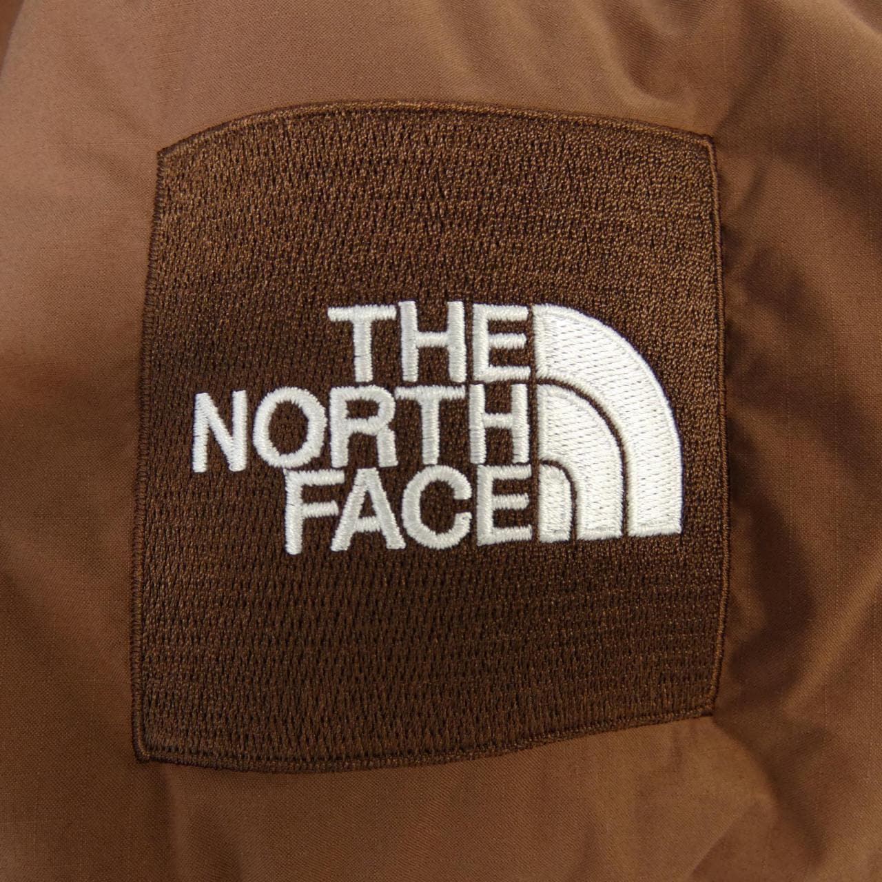 粗面THE NORTH FACE羽绒服