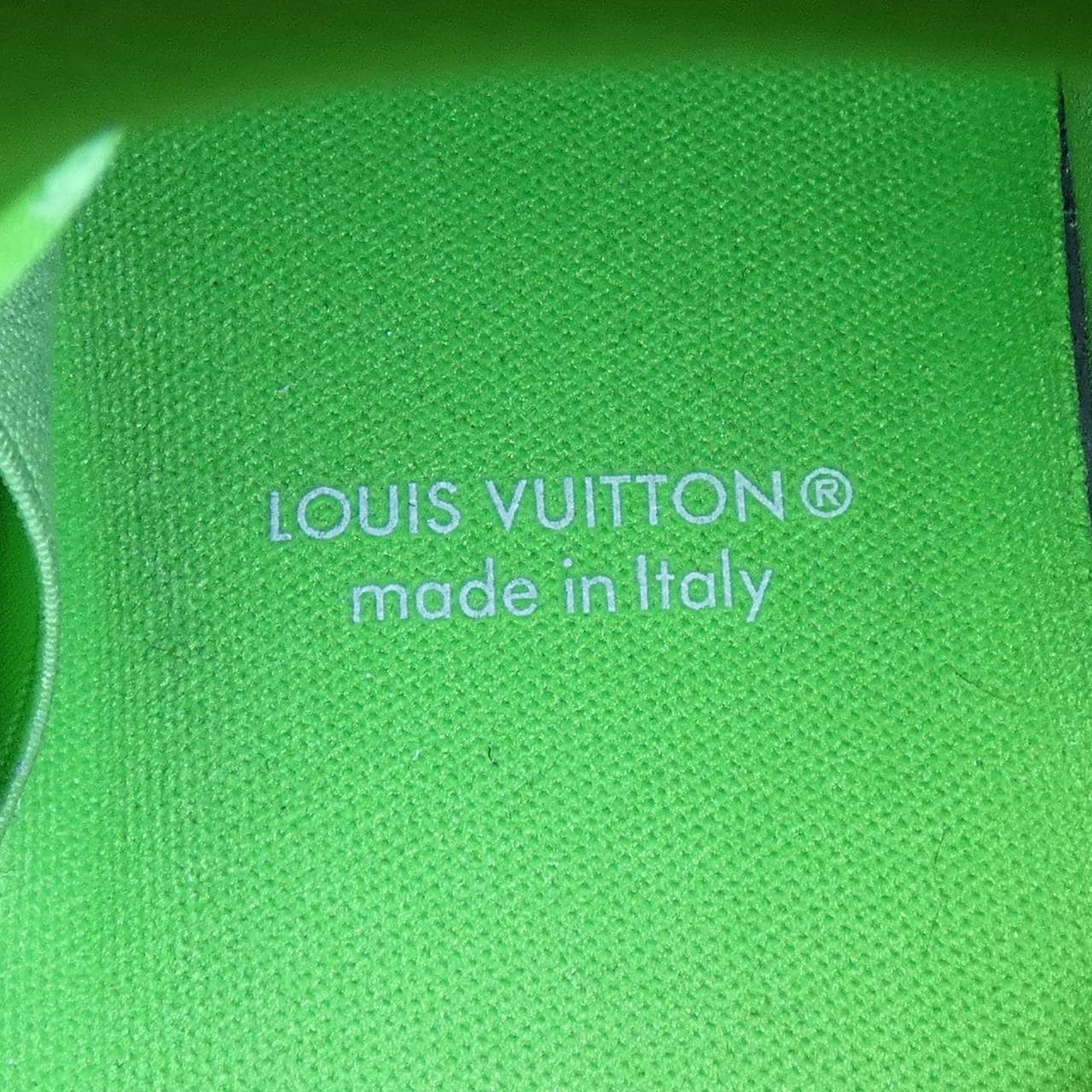 ルイヴィトン LOUIS VUITTON スニーカー